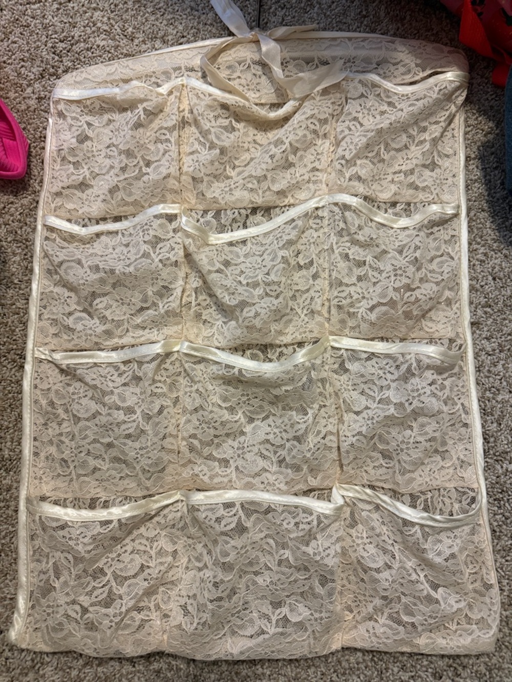 💔 Vintage Cream Lace Hanging Organizer - 9 Pocket